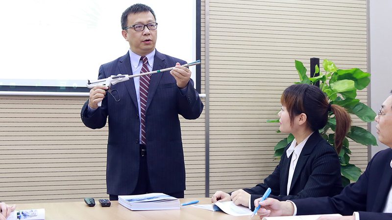 叉车培训，周末班如何选择？**